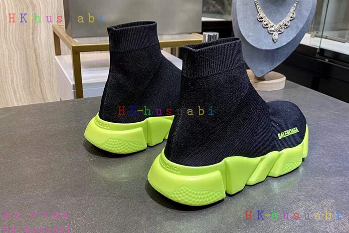NEW 발렌시아가 스니커즈 신상 B 922525
