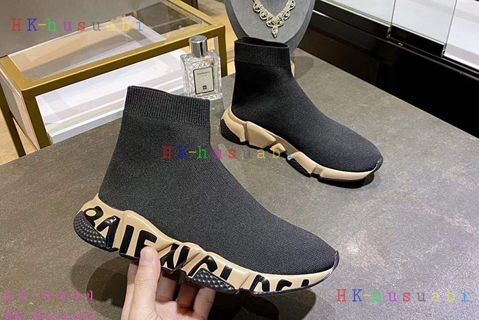 NEW 발렌시아가 스니커즈 신상 B 922540