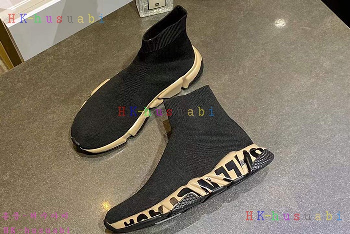 NEW 발렌시아가 스니커즈 신상 B 922540