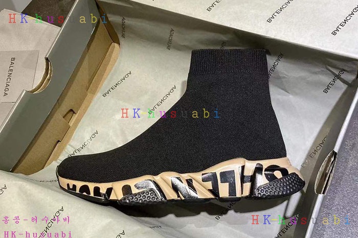 NEW 발렌시아가 스니커즈 신상 B 922540