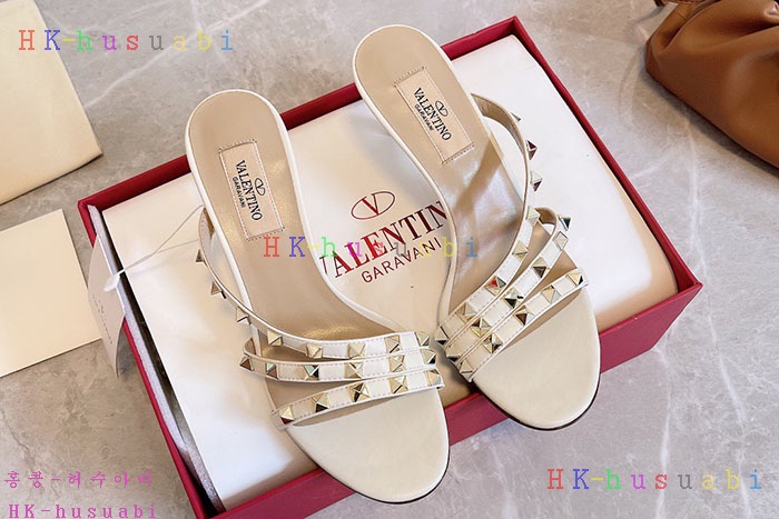 NEW 발렌티노 샌들 신상 V 8576691