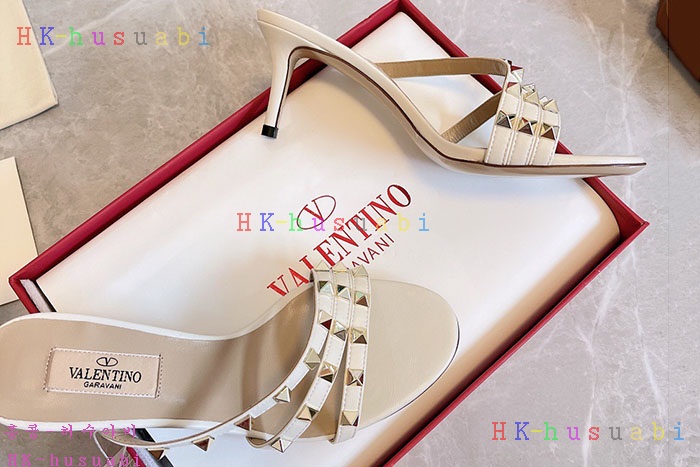 NEW 발렌티노 샌들 신상 V 8576691
