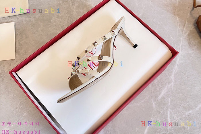 NEW 발렌티노 샌들 신상 V 8576691