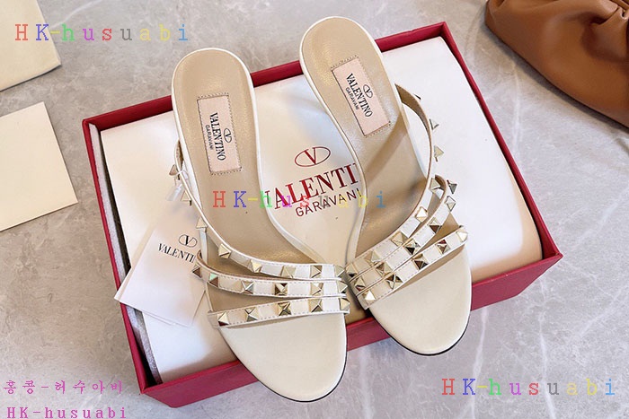 NEW 발렌티노 샌들 신상 V 8576691
