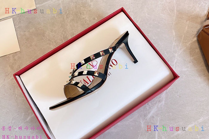 NEW 발렌티노 샌들 신상 V 8572250