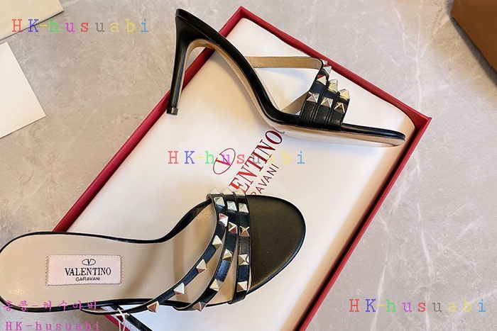 NEW 발렌티노 샌들 신상 V 8572250