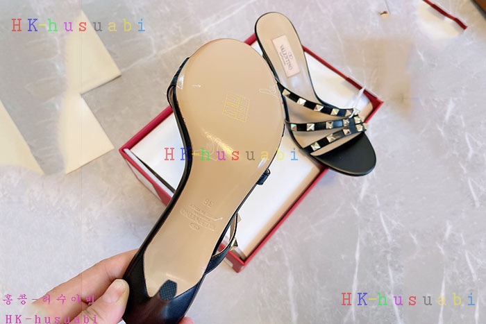 NEW 발렌티노 샌들 신상 V 8572250