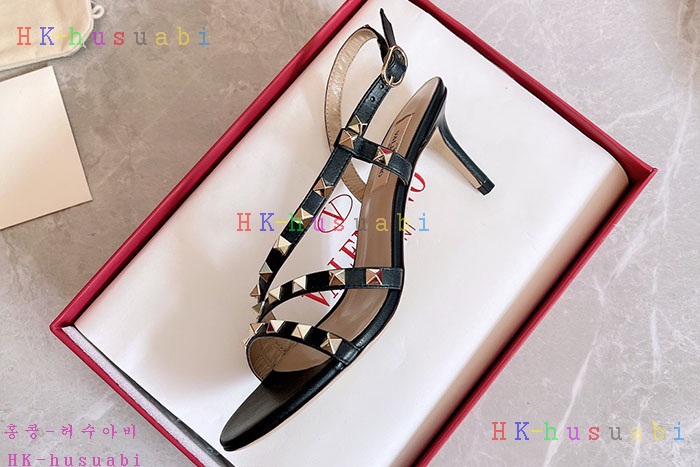 NEW 발렌티노 샌들 신상 V 8572257