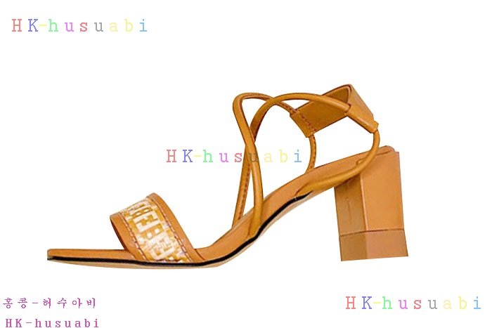 NEW 펜디 샌들 신상 FD 9673353