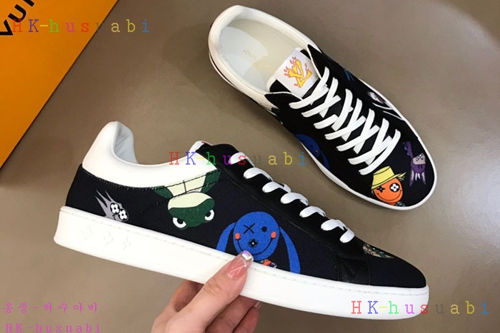 NEW 루이비통 스니커즈 신상 LV 4276631