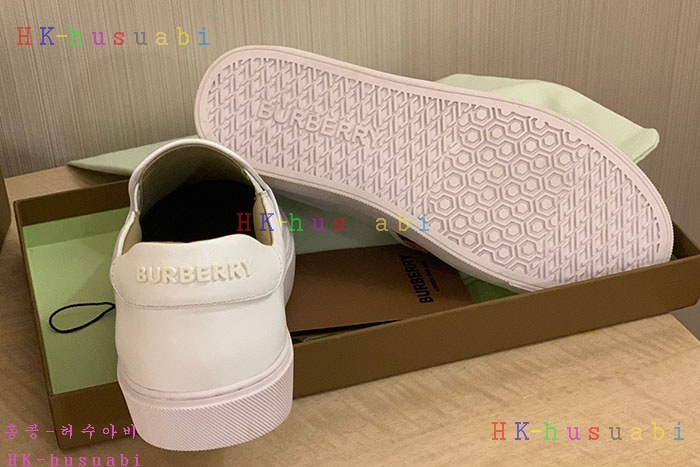 NEW 버버리 신발 신상 BB 825221