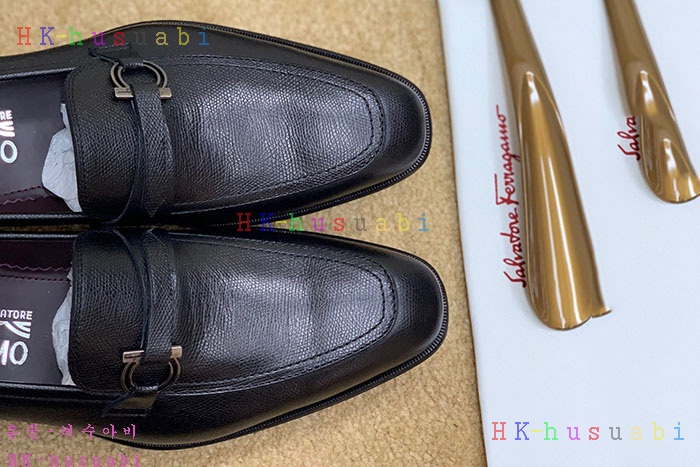 NEW 페라가모 신발 신상 F 824550