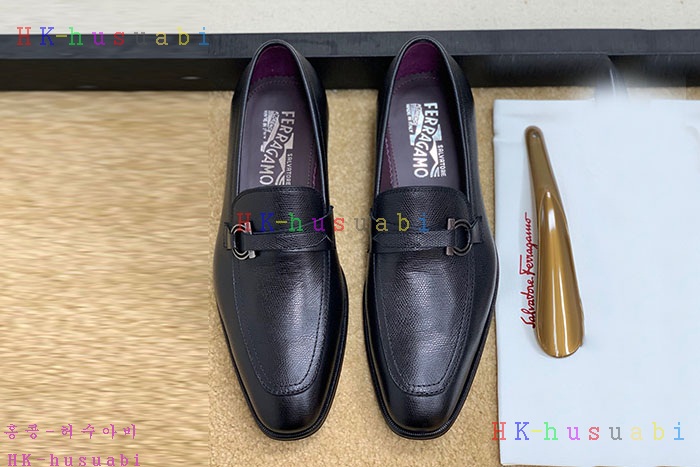 NEW 페라가모 신발 신상 F 824550