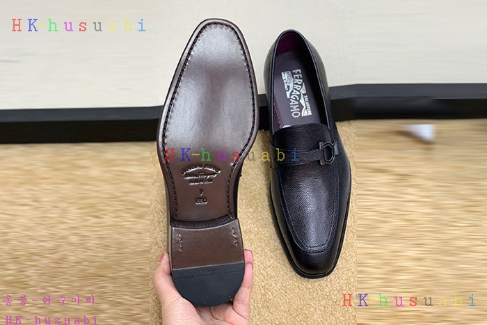 NEW 페라가모 신발 신상 F 824550