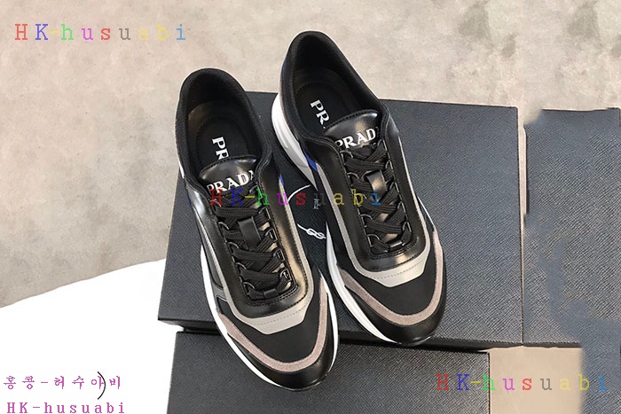 NEW 프라다 남성 스니커즈 P 455821