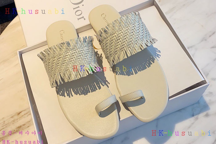 NEW 디올 샌들 신상 DR 872286