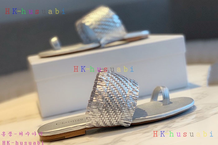 NEW 디올 샌들 신상 DR 872288