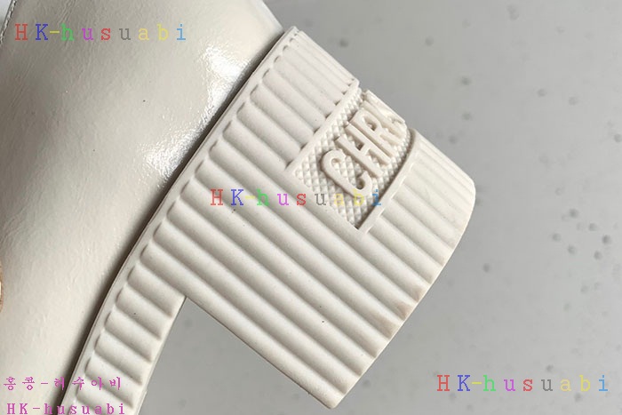 NEW 디올 신발 신상 DR 678821