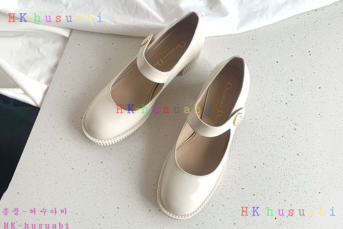 NEW 디올 신발 신상 DR 678821