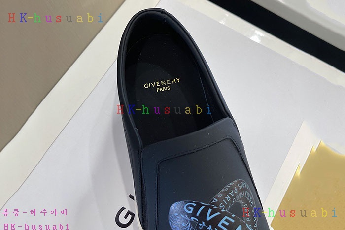 NEW 지방시 스니커즈 신상 GV 5724550