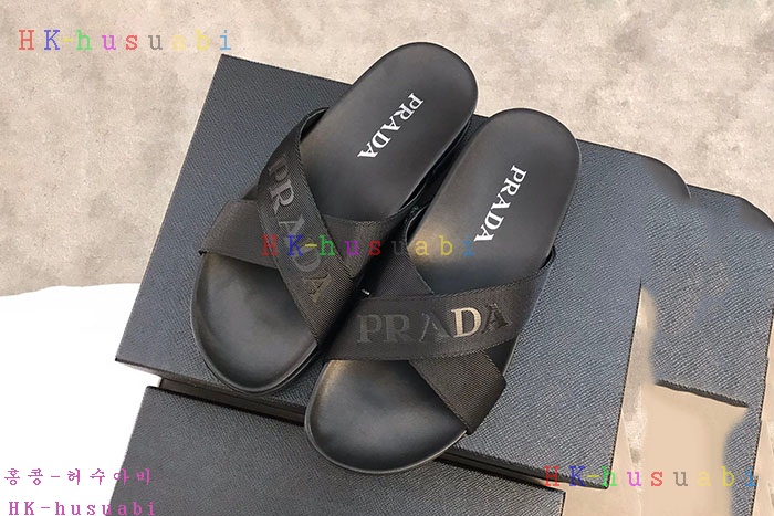 NEW 프라다 샌들 신상 P 857884