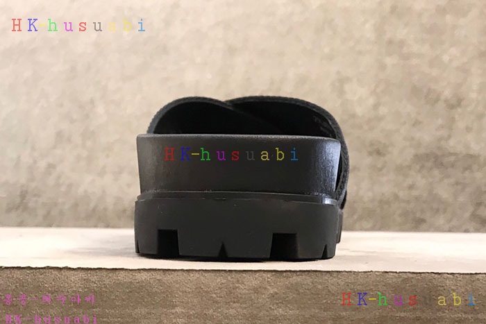 NEW 프라다 샌들 신상 P 857884
