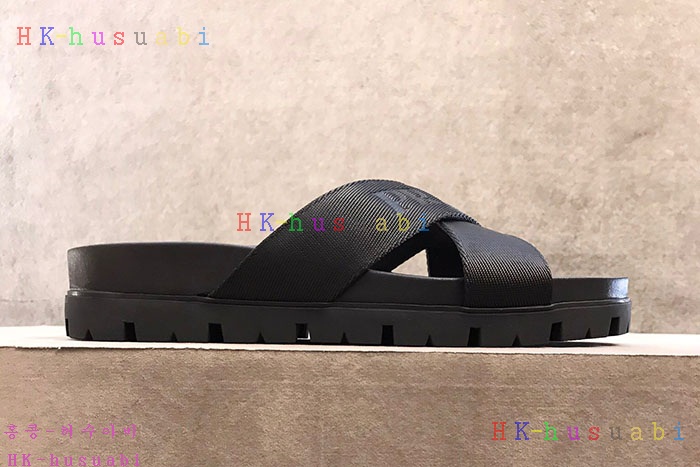 NEW 프라다 샌들 신상 P 857884