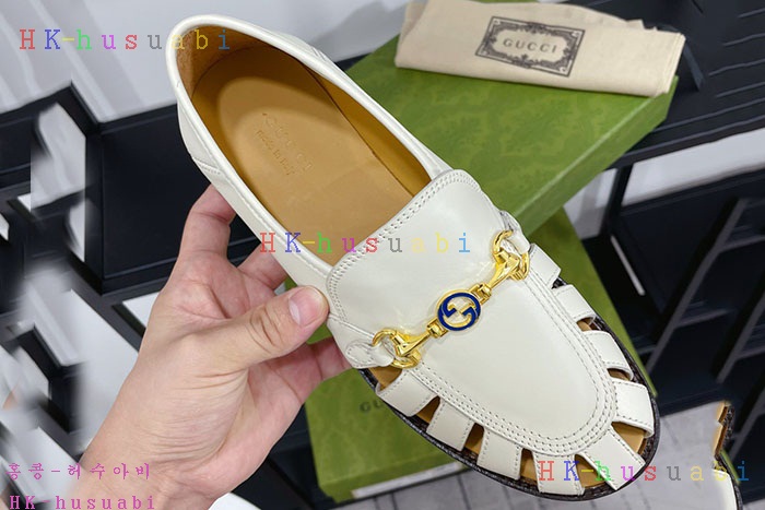 NEW 구찌 로퍼 신상 GU 427550