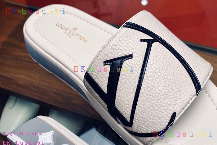 NEW 루이비통 샌들 신상 LV 724412