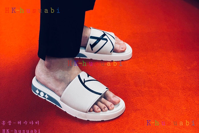 NEW 루이비통 샌들 신상 LV 724412