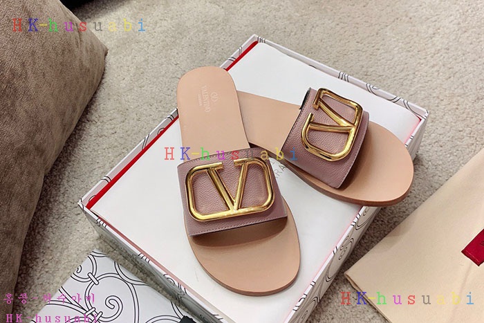 NEW 발렌티노 샌들 신상 V 572441