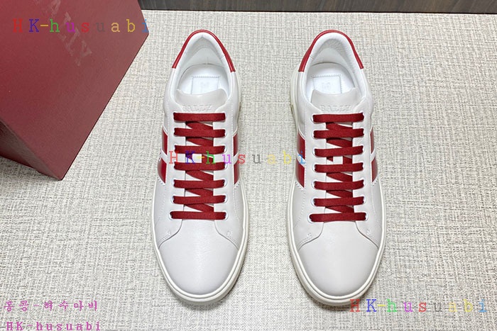 NEW 발리 스니커즈 신상 B 578820