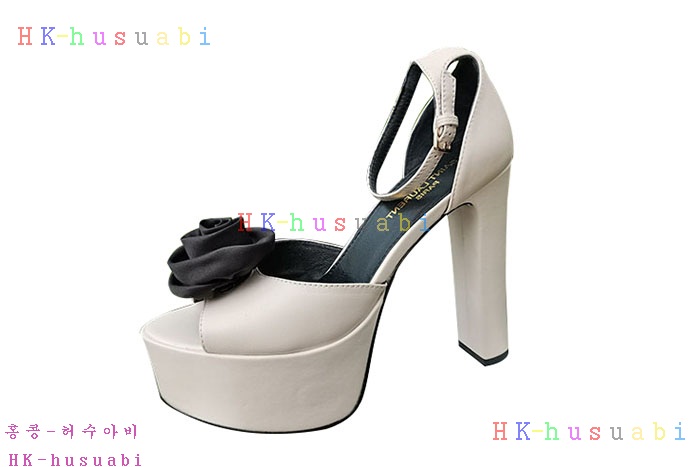 NEW 입생로랑 샌들 신상 SL 774570