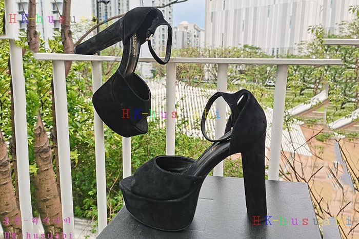 NEW 입생로랑 샌들 신상 SL 774571
