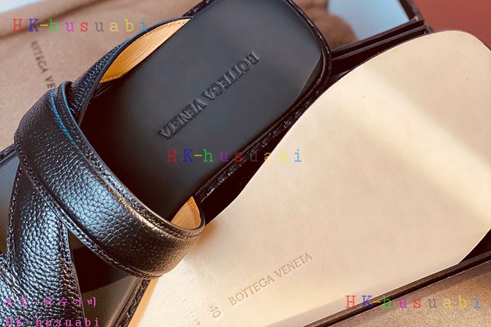 NEW 보테가베네타 샌들 신상 BV 8576635