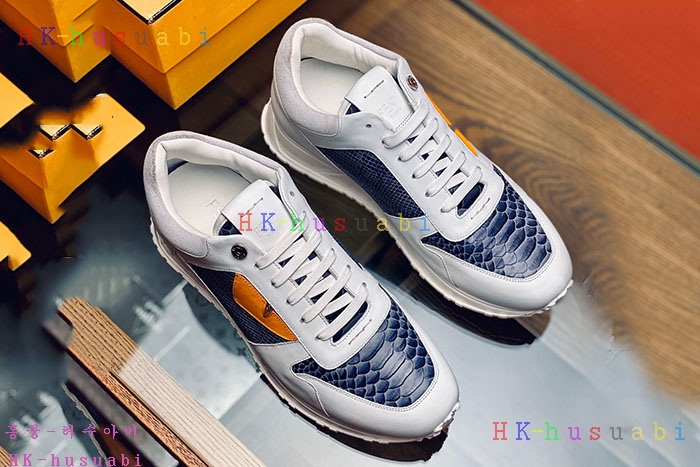 NEW 펜디 스니커즈 신상 FD 8576650