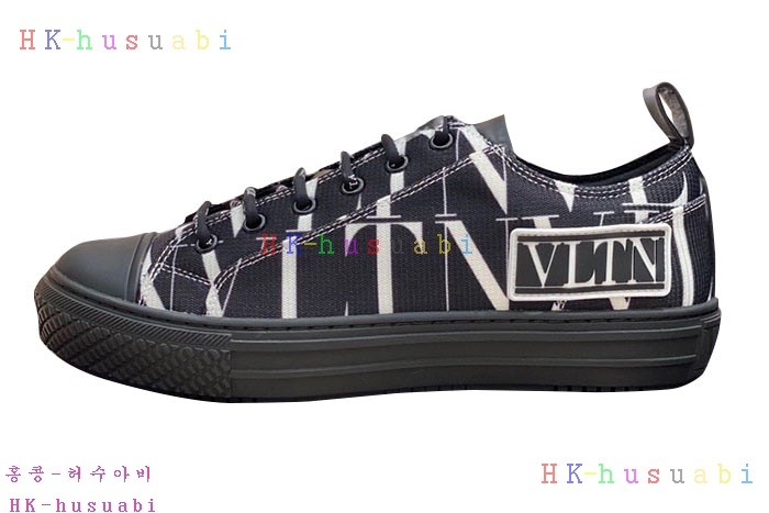 NEW 발렌티노 스니커즈 신상 V 236300