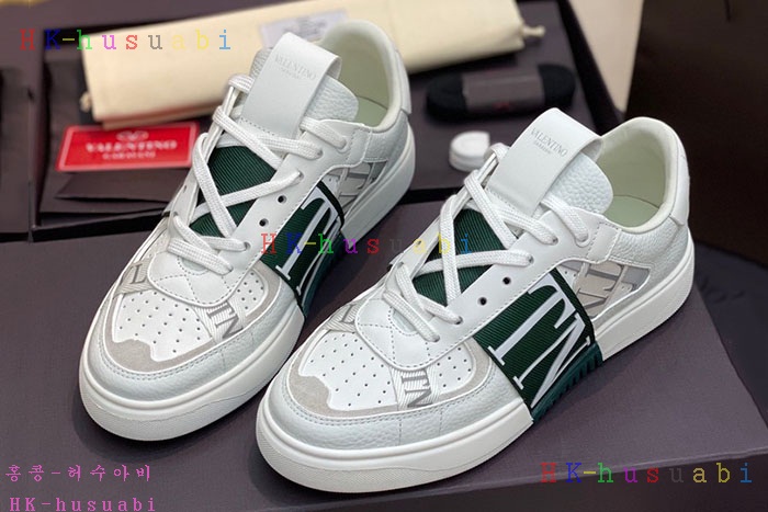 NEW 발렌티노 스니커즈 신상 V 23639