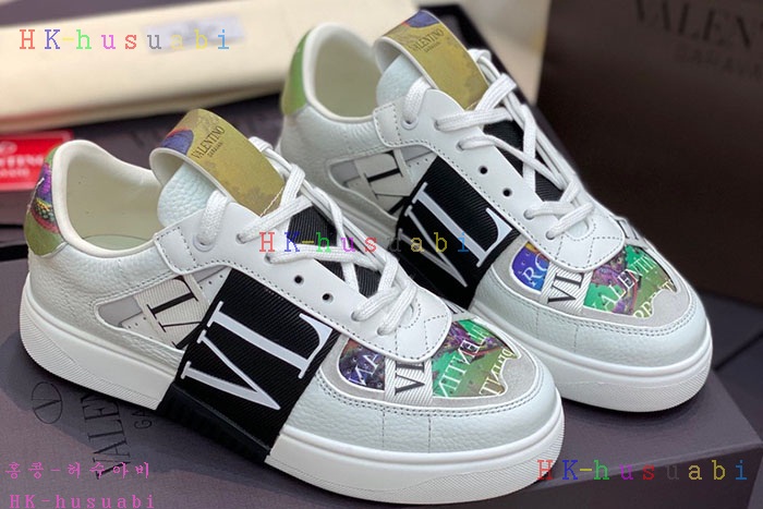 NEW 발렌티노 스니커즈 신상 V 23650