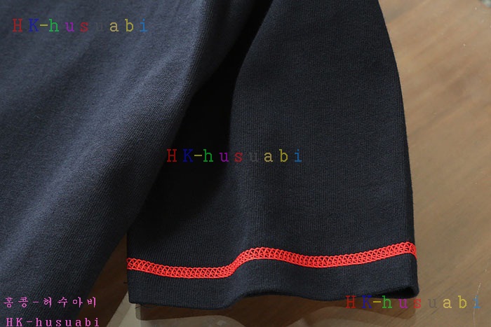 NEW 톰브라운 반팔티 신상 TB 2433303