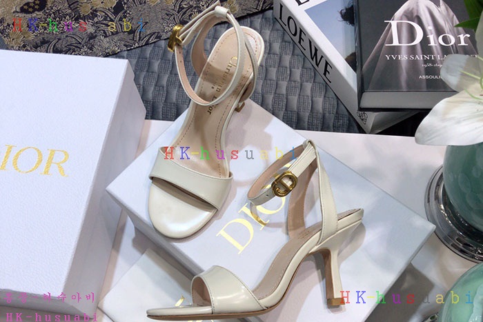 NEW 디올 신발 신상 DR 725561