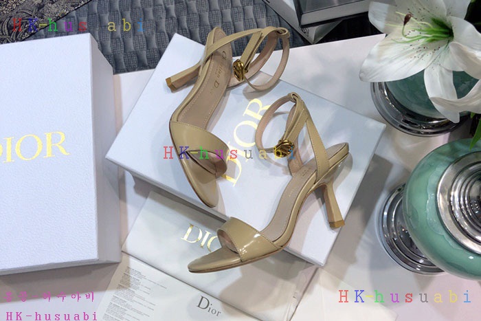 NEW 디올 신발 신상 DR 725563