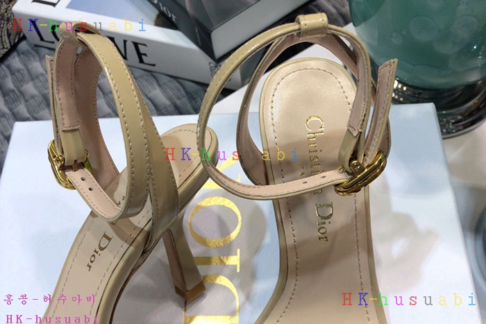 NEW 디올 신발 신상 DR 725563