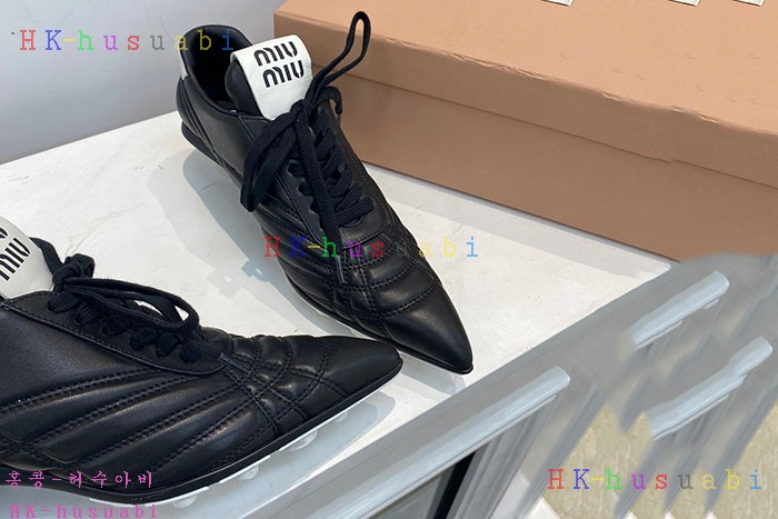 NEW 미우미우 신발 신상 M 3352507