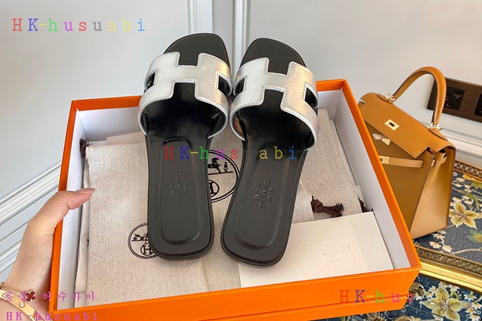 NEW 에르메스 샌들 신상 H 55252279