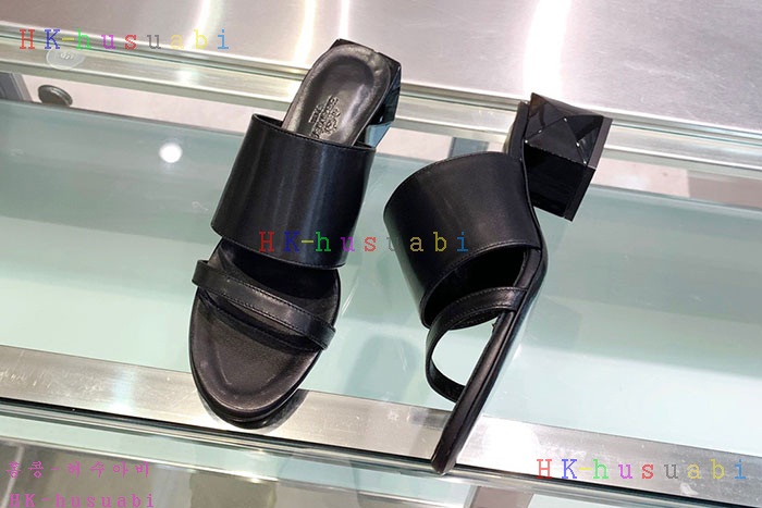 NEW 에르메스 슬리퍼 신상 H 5525220