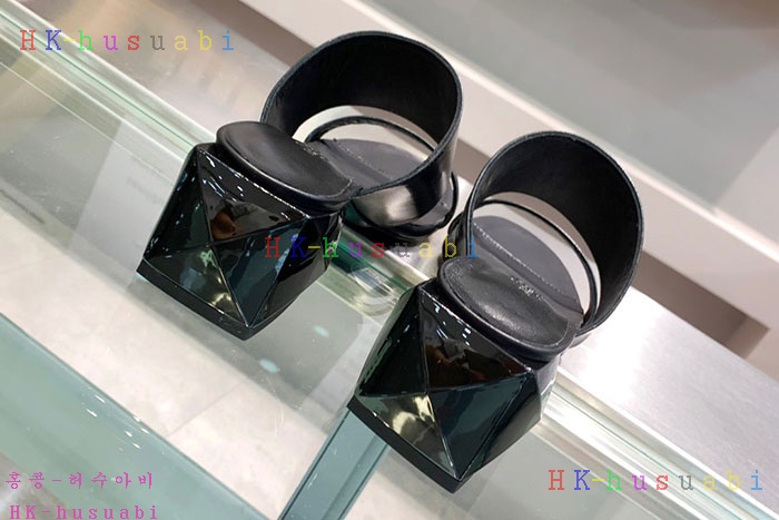NEW 에르메스 슬리퍼 신상 H 5525220