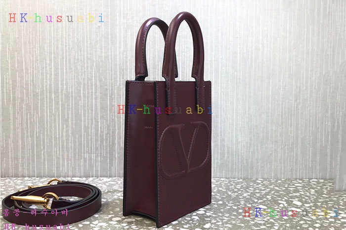 ★미러급★발렌티노 V로고 워크 폰 토트 V 572401-4