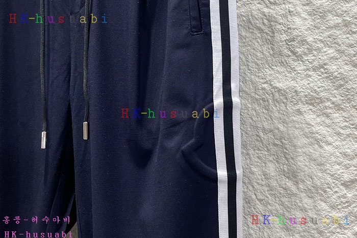 NEW 몽클레어 바지 신상 M 557991