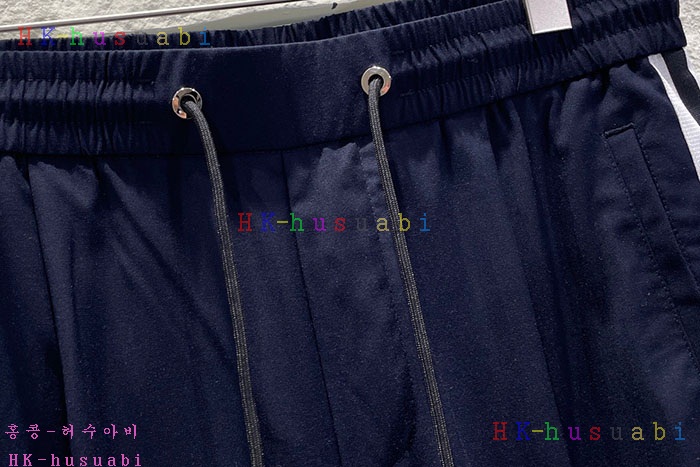 NEW 몽클레어 바지 신상 M 557991